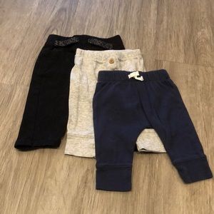 3 pairs of 3 month pants baby boy